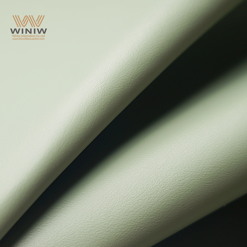 Was macht Polyurethanleder so einzigartig und wie wird es hergestellt?